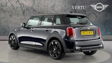 MINI Hatchback 1.5 Cooper Exclusive Premium 5dr Auto Petrol Hatchback
